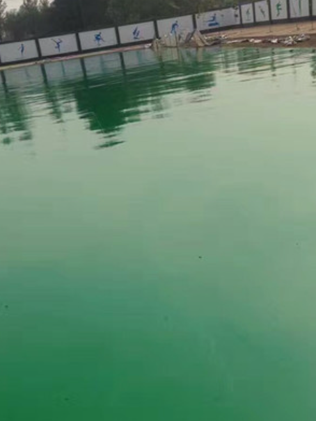来宾篮球场翻新怎么做
